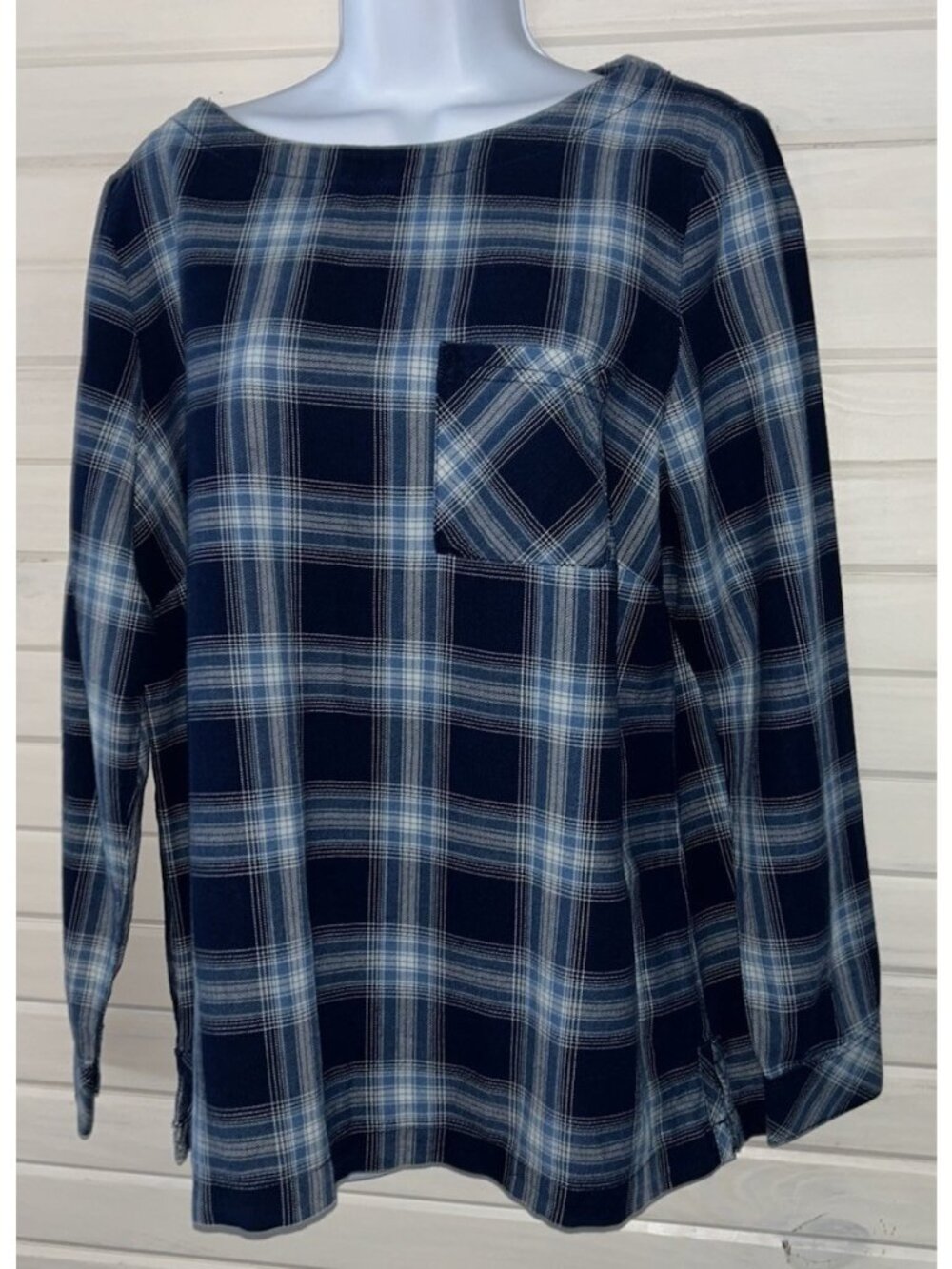 J. Jill Indigo Sz MEDIUM Blue Plaid Back Button Boat Neck Tunic Shirt L/S EUC